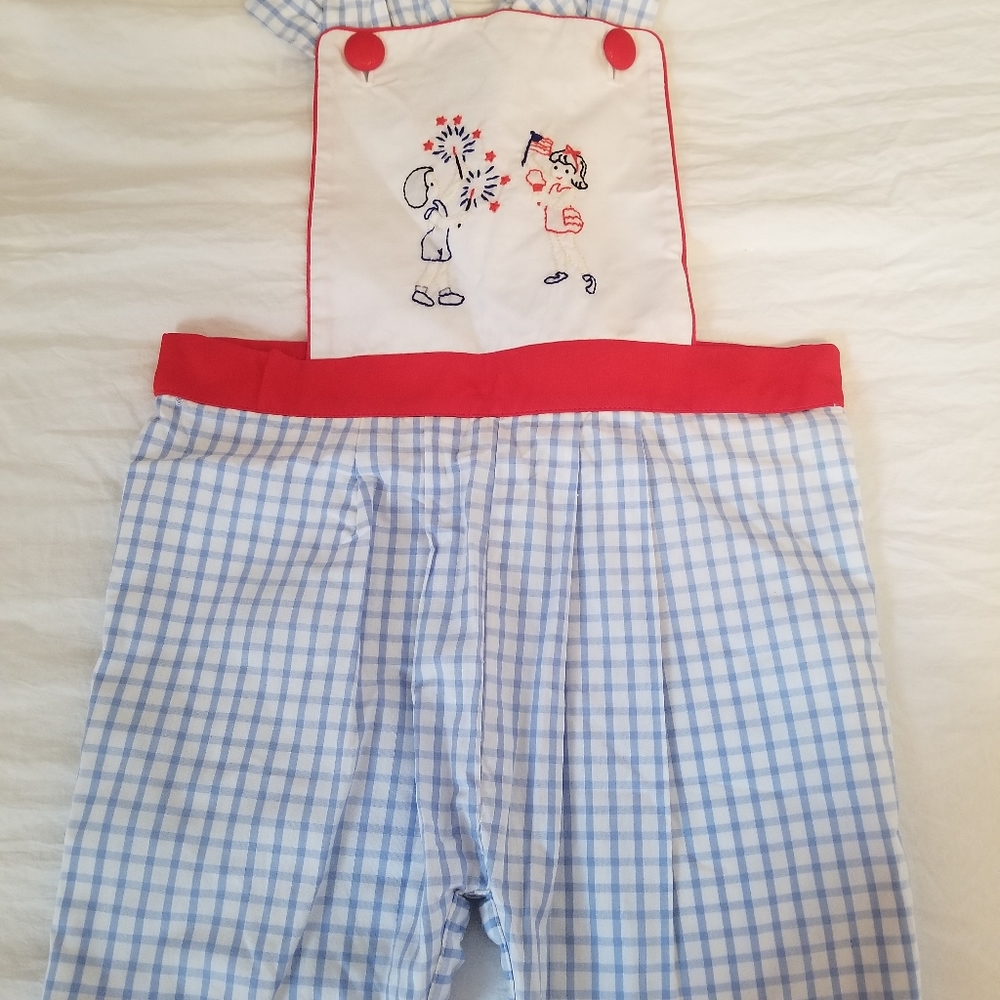 NWOT Boy shortall